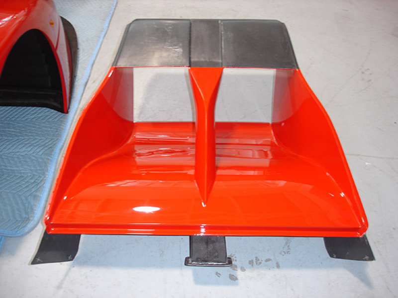 Illustration for article titled Ferrari F40 LM: Supercar Teardown